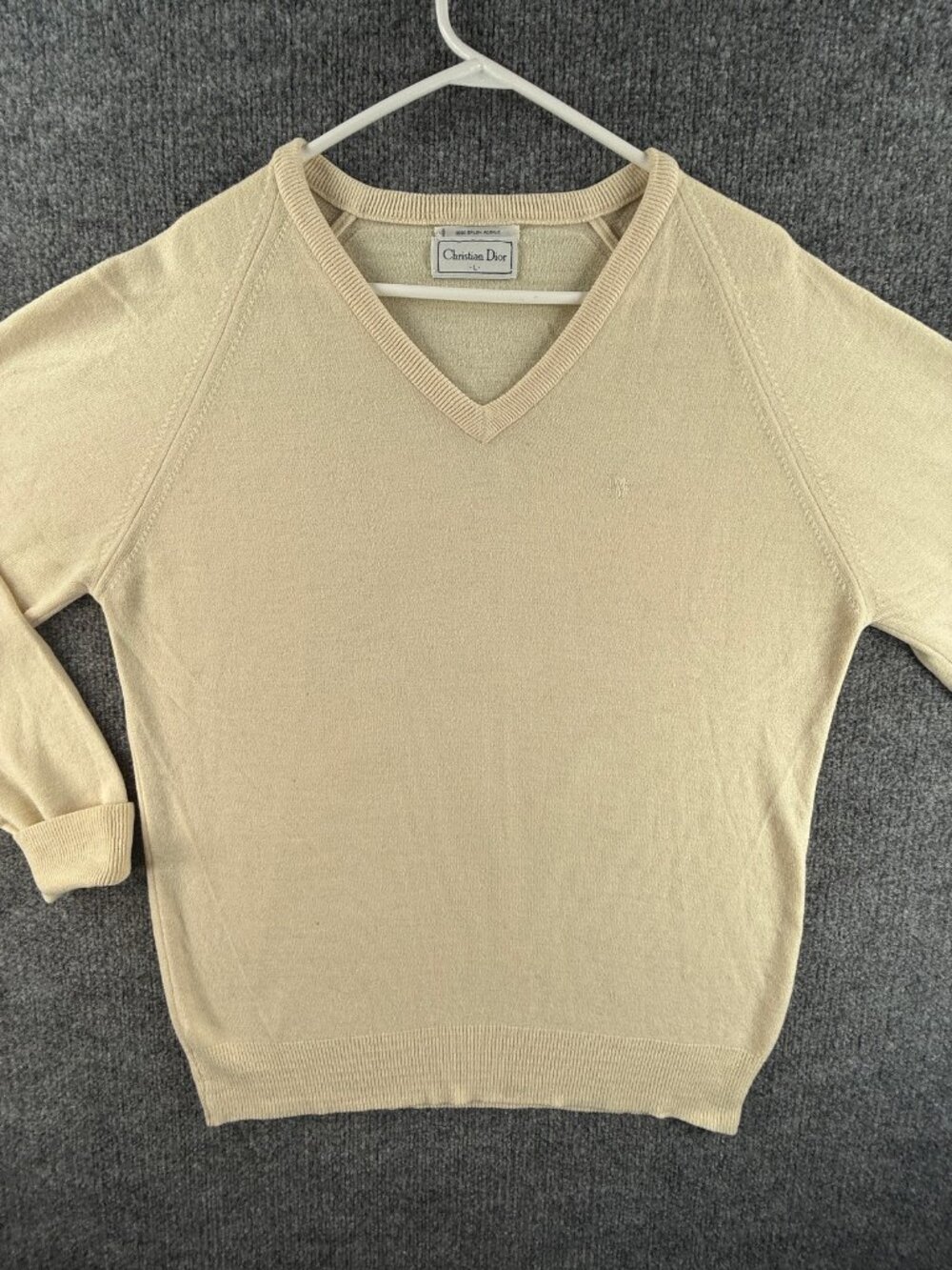 VTG Christian Dior USA Pullover V-Neck Ivory Large Sweater Knit Acrylic Solid